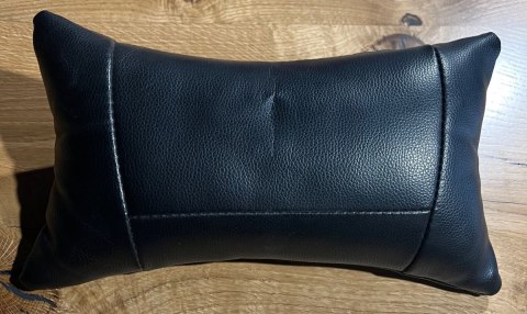 Poduszka BLACK PU II GATUNEK Prototype Poduszka BLACK PU II GATUNEK Prototype