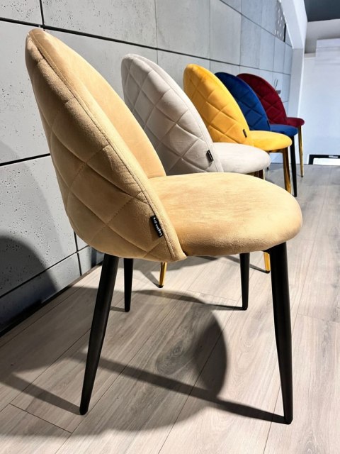 Krzesło tapicerowane GLORIA SAND VELVET Lugano Krzesło tapicerowane GLORIA SAND VELVET Lugano