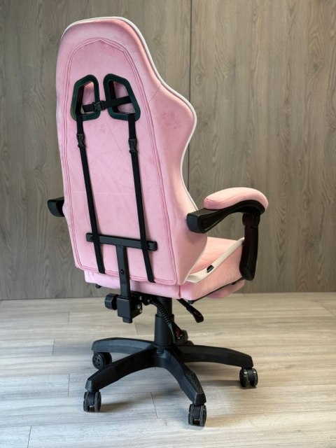Fotel obrotowy gamingowy XL POKER PRO PINK + WHITE ALCANTARA Prototype Fotel obrotowy gamingowy XL POKER PRO PINK + WHITE ALCANTARA Prototype